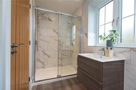 Down En Suite