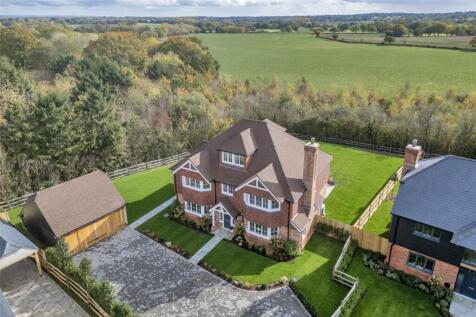 Cromwell House Aeria