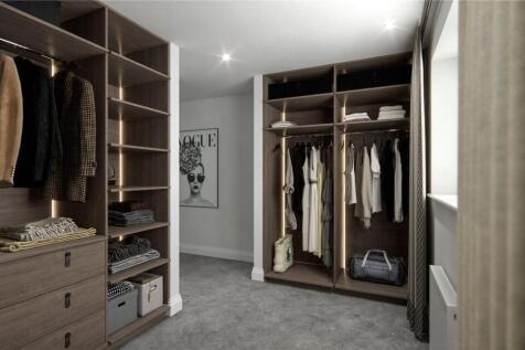 Ch Walk In Wardrobe