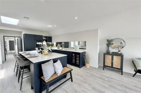 Penthouse Dining