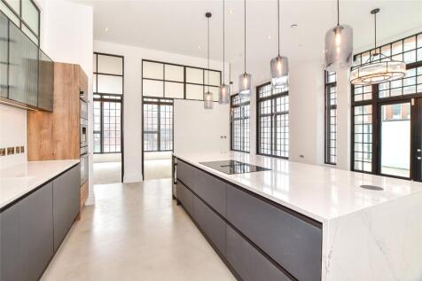 Plot 4 Kitchen