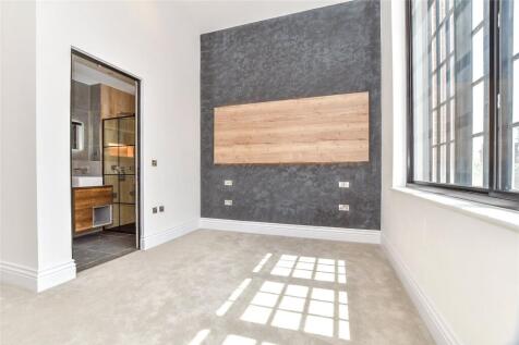 Plot 4 Bedroom