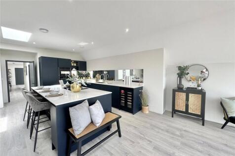 Penthouse Dining