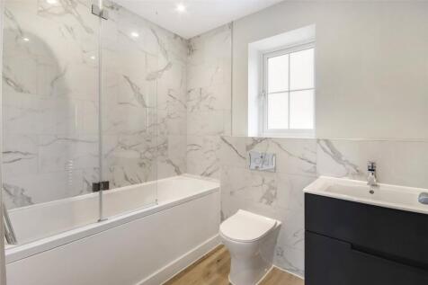 Emmetts Bathroom