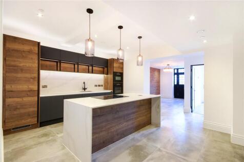 Plot 5 Kitchen