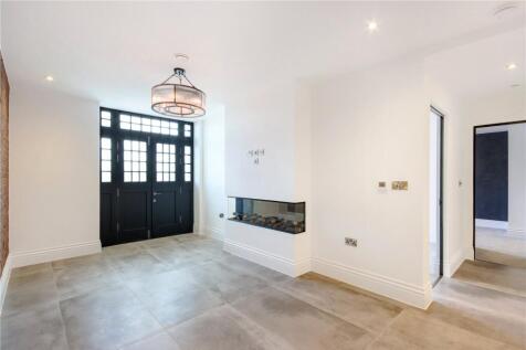 Plot 5 Living