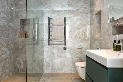 Plot 1 En Suite 2