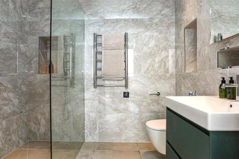 Plot 1 En Suite 2