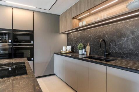 Plot 1 Kitchen