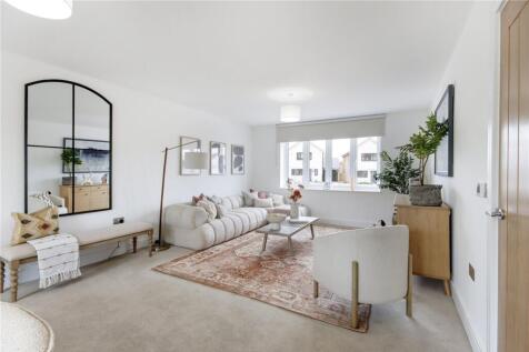 Plot 19 Dining