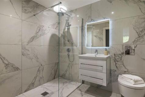Step-Free Bathrooms