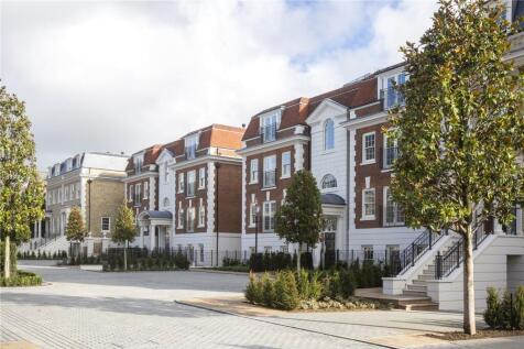 King Johns Square