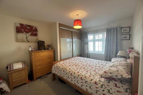 Master Bedroom.jpg