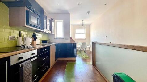 Kitchen Diner.jpg