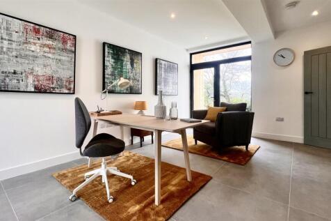 Office or additional bedroom .jpeg