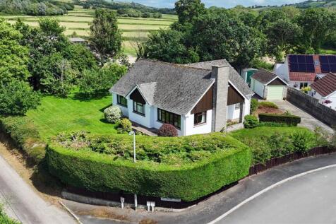 Newlands Front 3.jpg