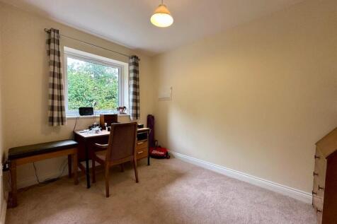 Study/Bedroom 4