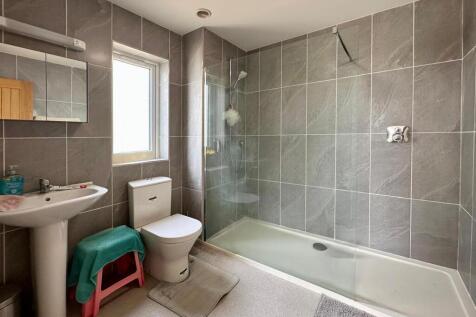 Master En-suite