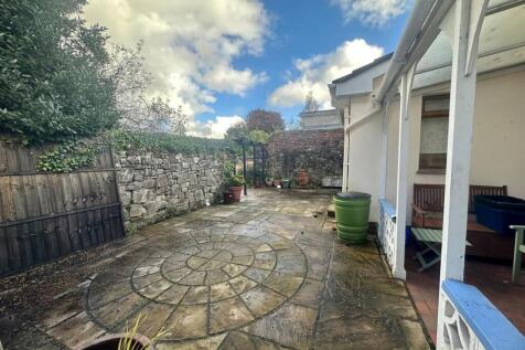 Patio.jpg