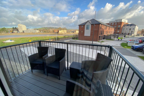 balcony taw wharf.png