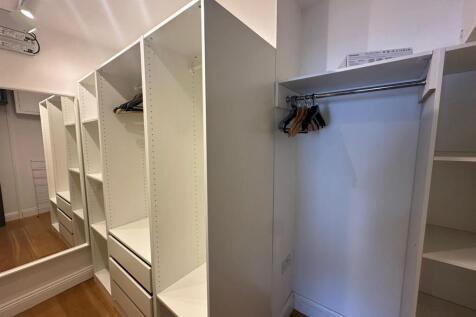 Bedroom 2 walk in wardrobe