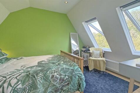 Bedroom 2.jpg