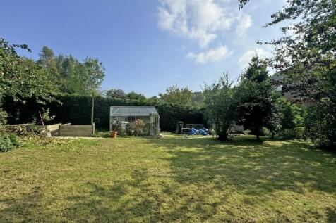 Garden 2.jpg