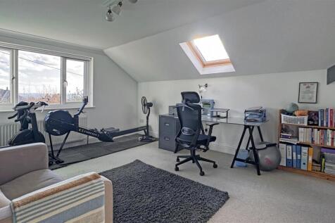 Bedroom 2 2.jpg
