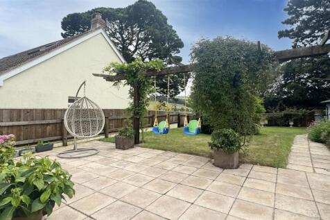 Garden 2.jpg