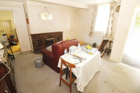 Sitting/Dining Room