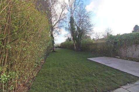 Private Gardens