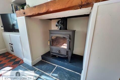 Feature Fireplace
