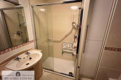 Shower Room/WC
