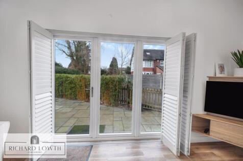 Feature Shutters