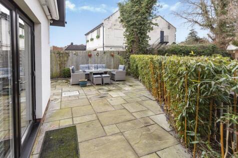 Courtyard Garden