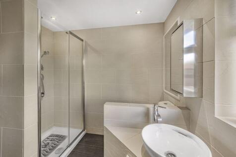 Bath/Shower/WC