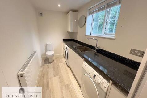 Utility Room/WC