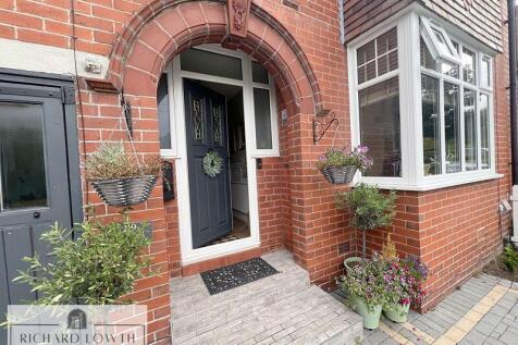 Entrance Porch