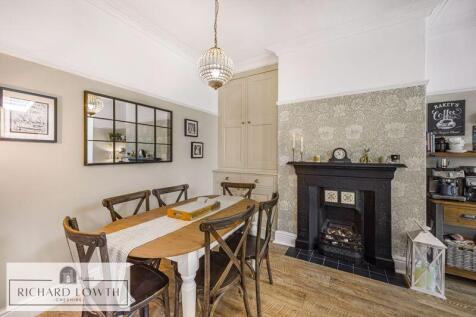 Open Plan Dining Area