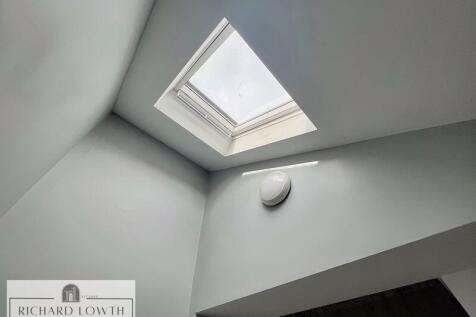 Feature Skylight