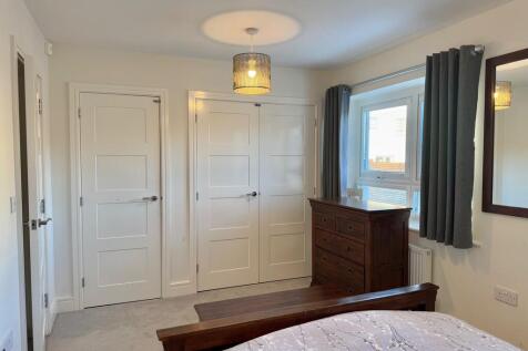master bedroom st...