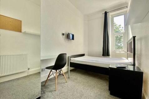 letting room five
