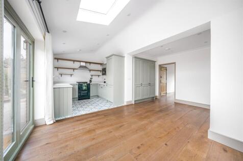 Open Plan Dining