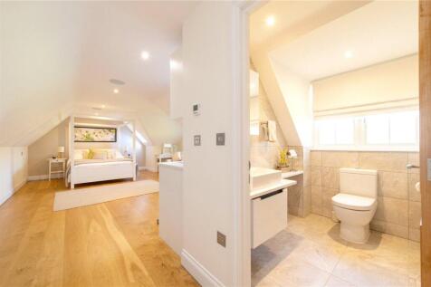 Bedroom &amp; En Suite