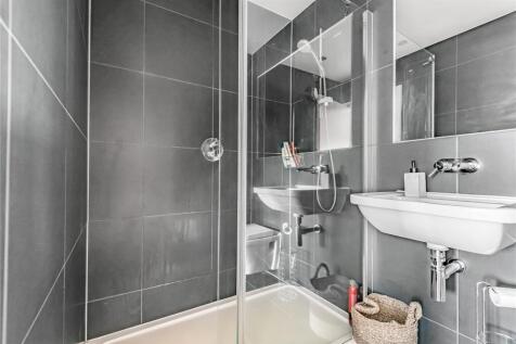 En Suite Shower Room
