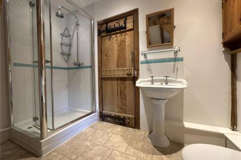 En Suite Shower Room