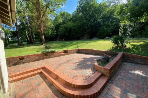 Garden and Terrace