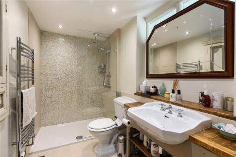 Ground Floor Shower
