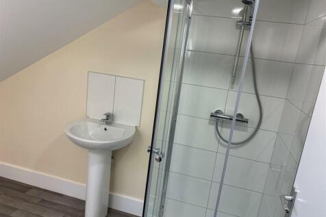 Top Floor Shower Room