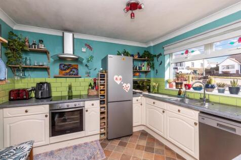 Millyard Crescent-6.jpg